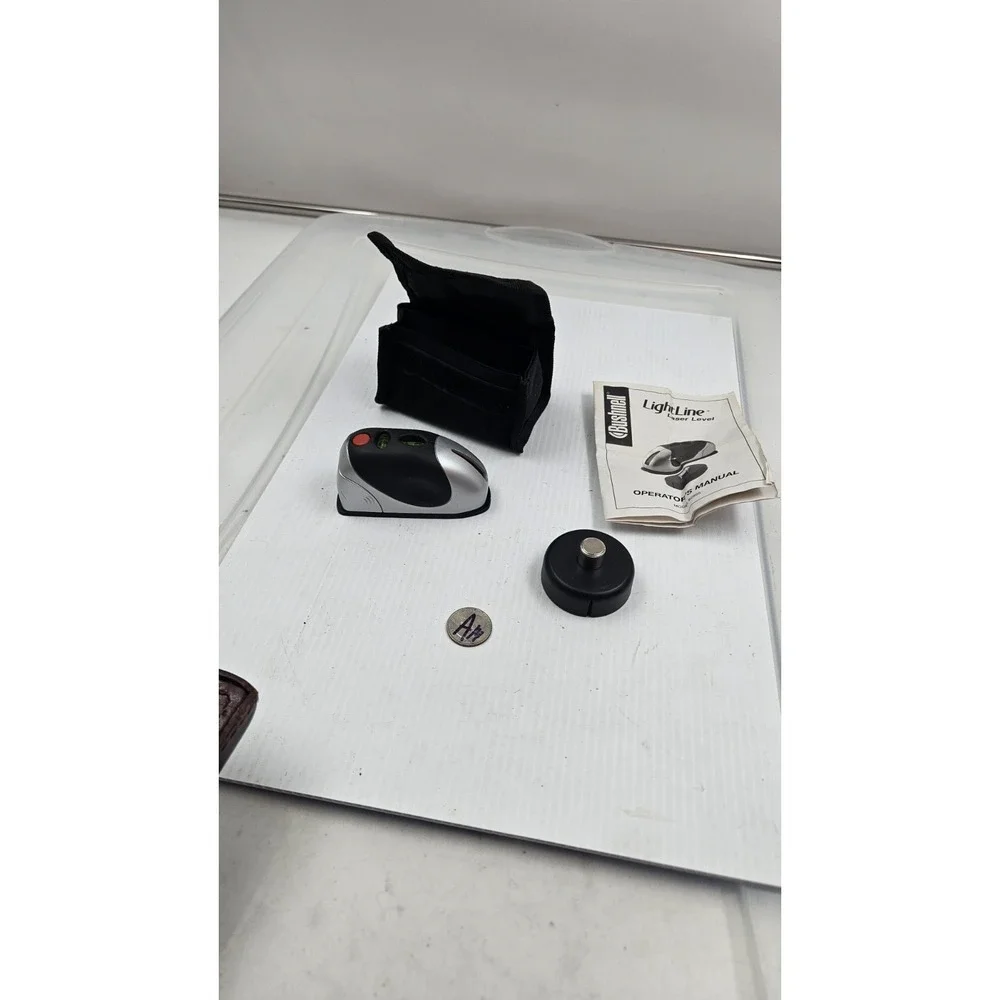Bushnell  Pivot Point Laser Level With Storage Pouch